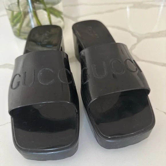Gucci Glossy Black Women's Mules - Picture 3 of 5